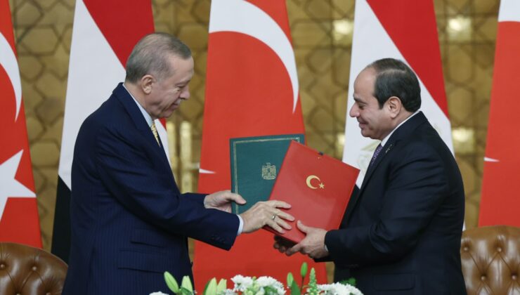 11 yıl sonra bir ilk! Cumhurbaşkanı Erdoğan, Mısır lideri Sisi ile bir araya geldi