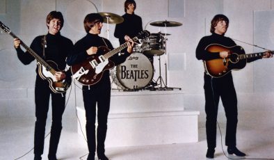 Beatles üyesi Paul McCartney 54 yıl sonra kayıp gitarını buldu