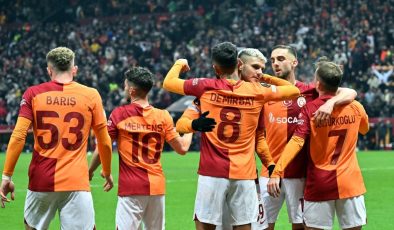 Galatasaray koltuğunu korumak için Antalyaspor karşısında