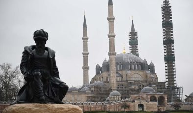 Selimiye Camisi ihtişamıyla 449 yıldır ilgi görüyor