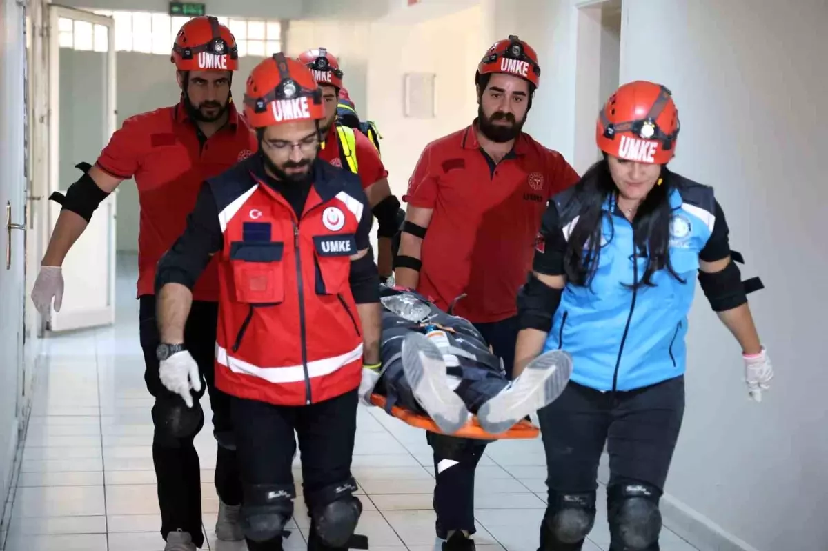 Elazığ’da Deprem ve Yangın Tatbikatı Yapıldı