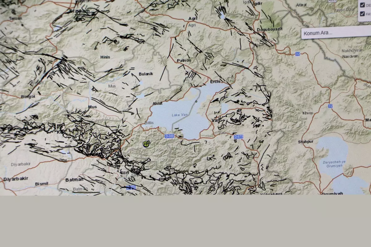 Bitlis’teki Depremler için Diri Fay Haritası Güncellenmeli