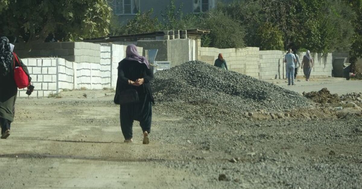 Türkoğlu’nda vatandaşların yol şikâyeti