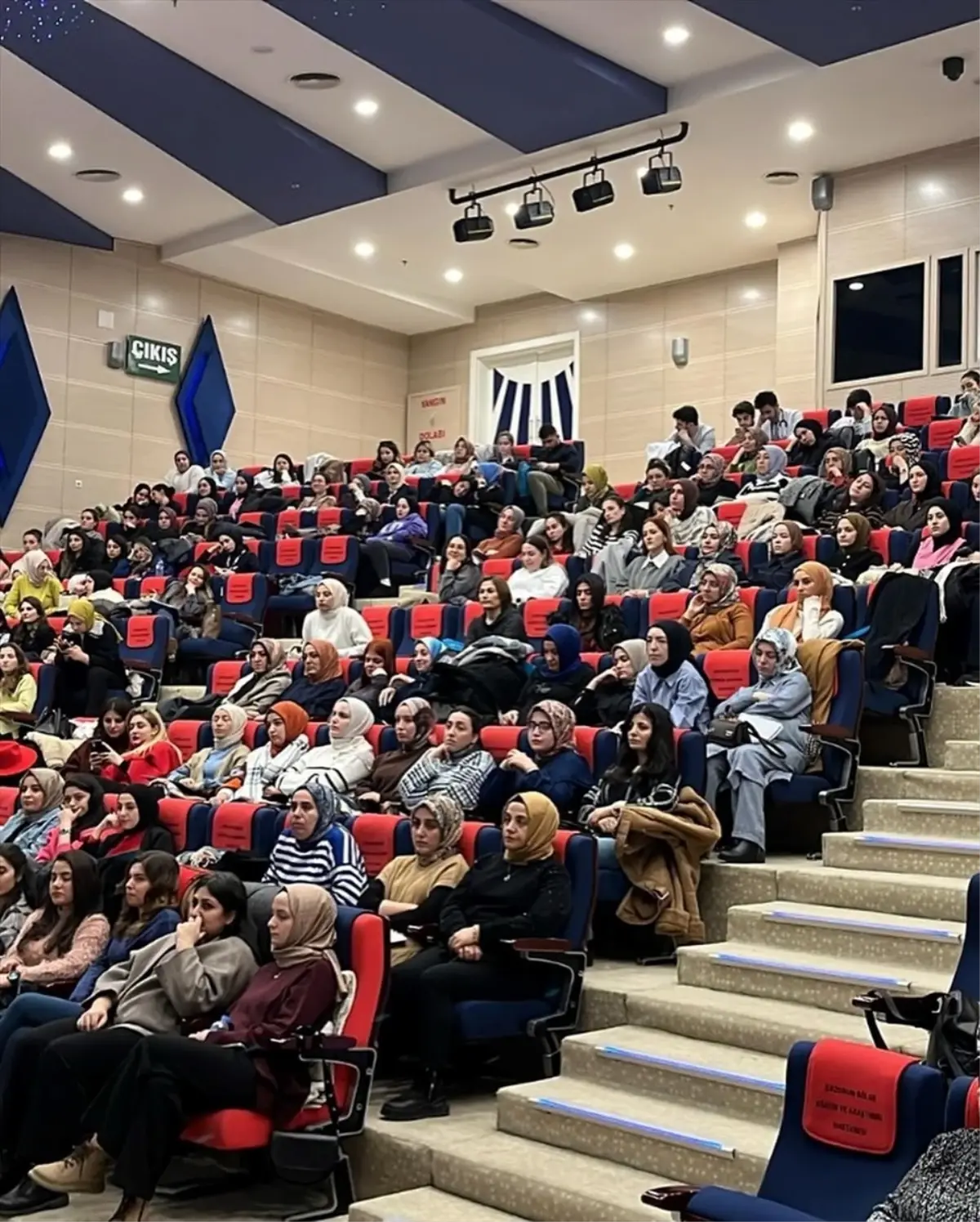 Acil Obstetrik Bakım Eğitimi Erzurum’da
