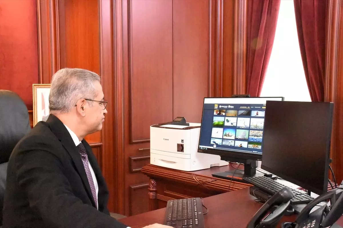 Büyükelçi Bekar ‘Yılın Kareleri’ Oylamasına Katıldı
