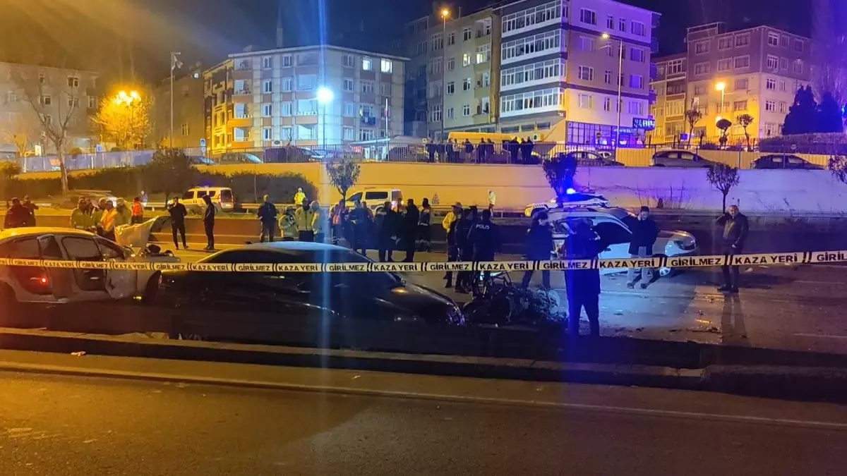 Esenler’de Zincirleme Trafik Kazası: 1 Ölü, 9 Yaralı