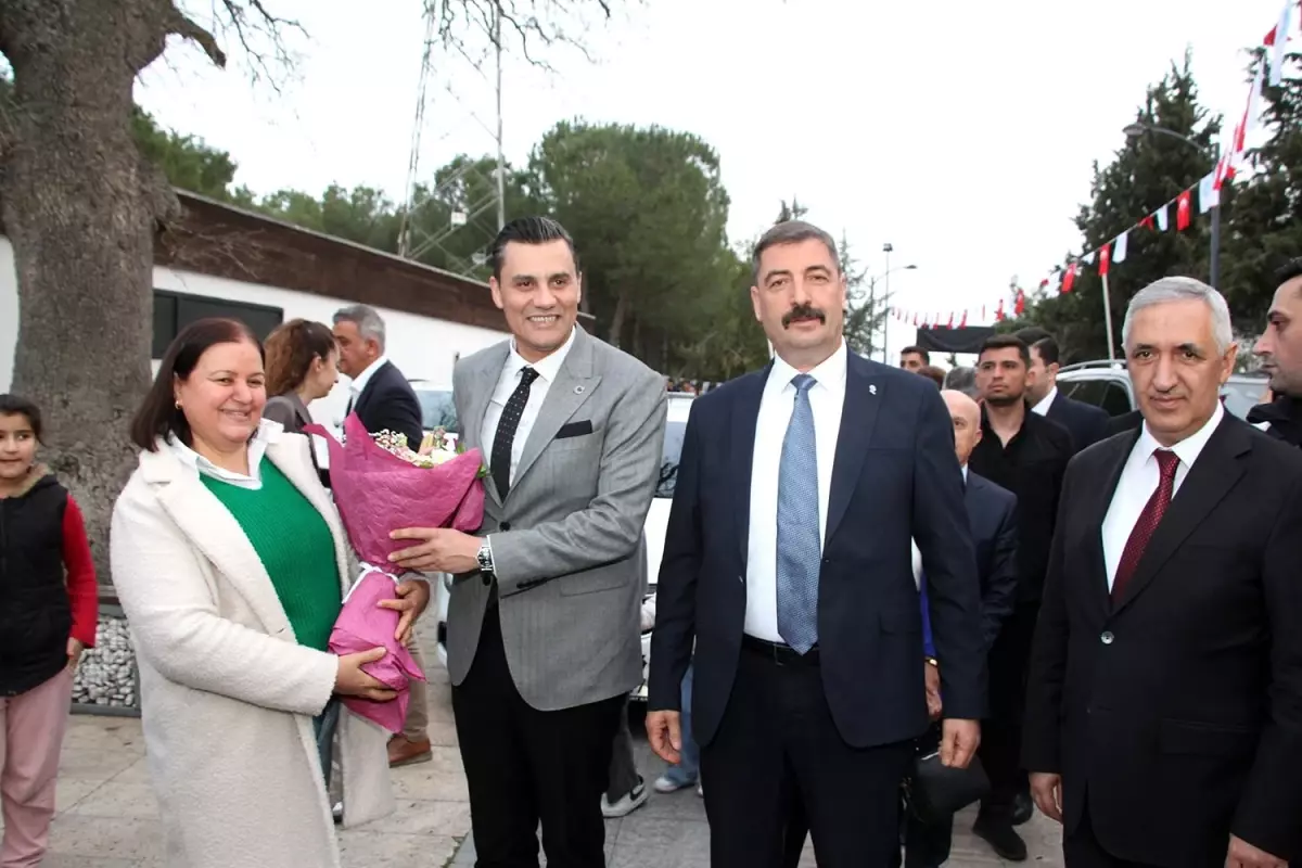 Manisa’da Kadir Gecesi’ne Özel İftar Programı Düzenlendi
