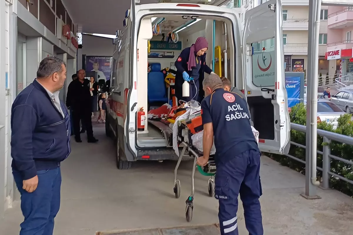 16 yaşındaki kızı vurup intihar etti